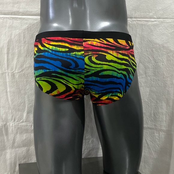 Men’s little boy blue swimwear - Picture 4 of 7